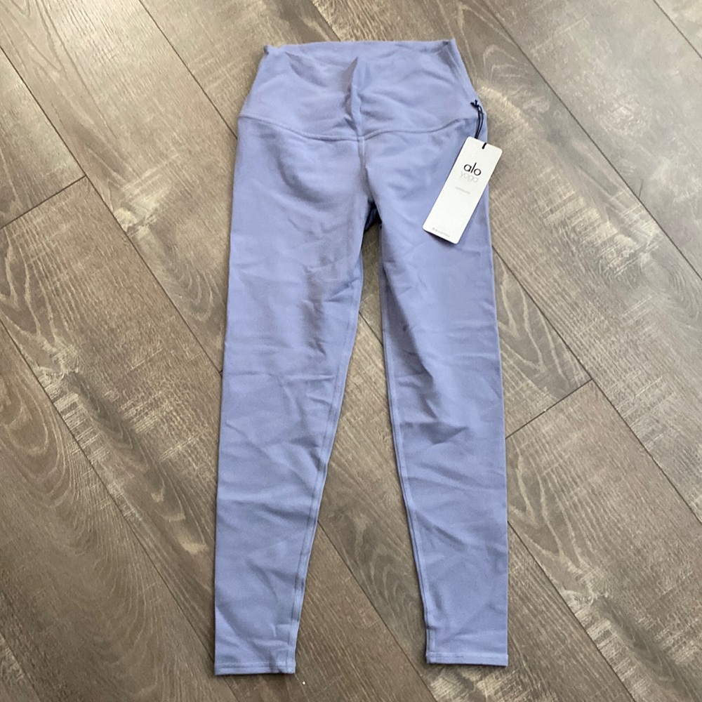 NWT Alo Yoga pants